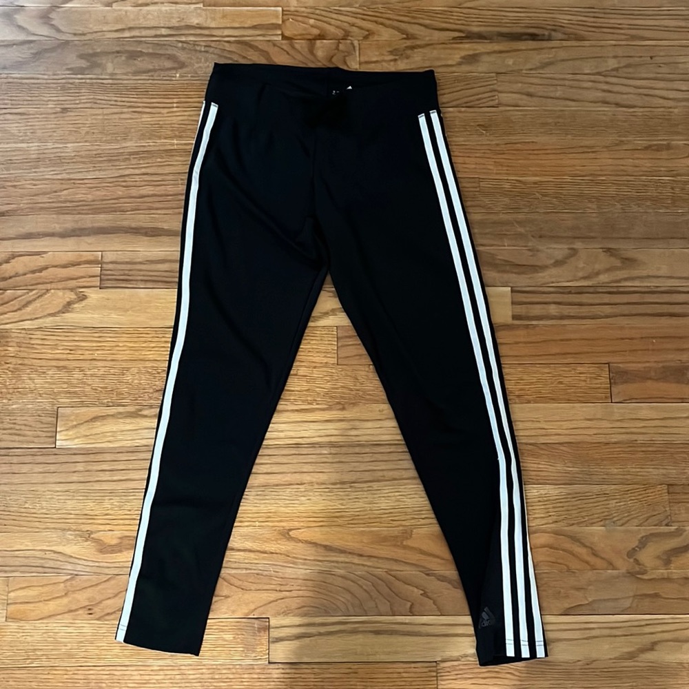 Adidas women’s leggings. Black w white stripes size M
